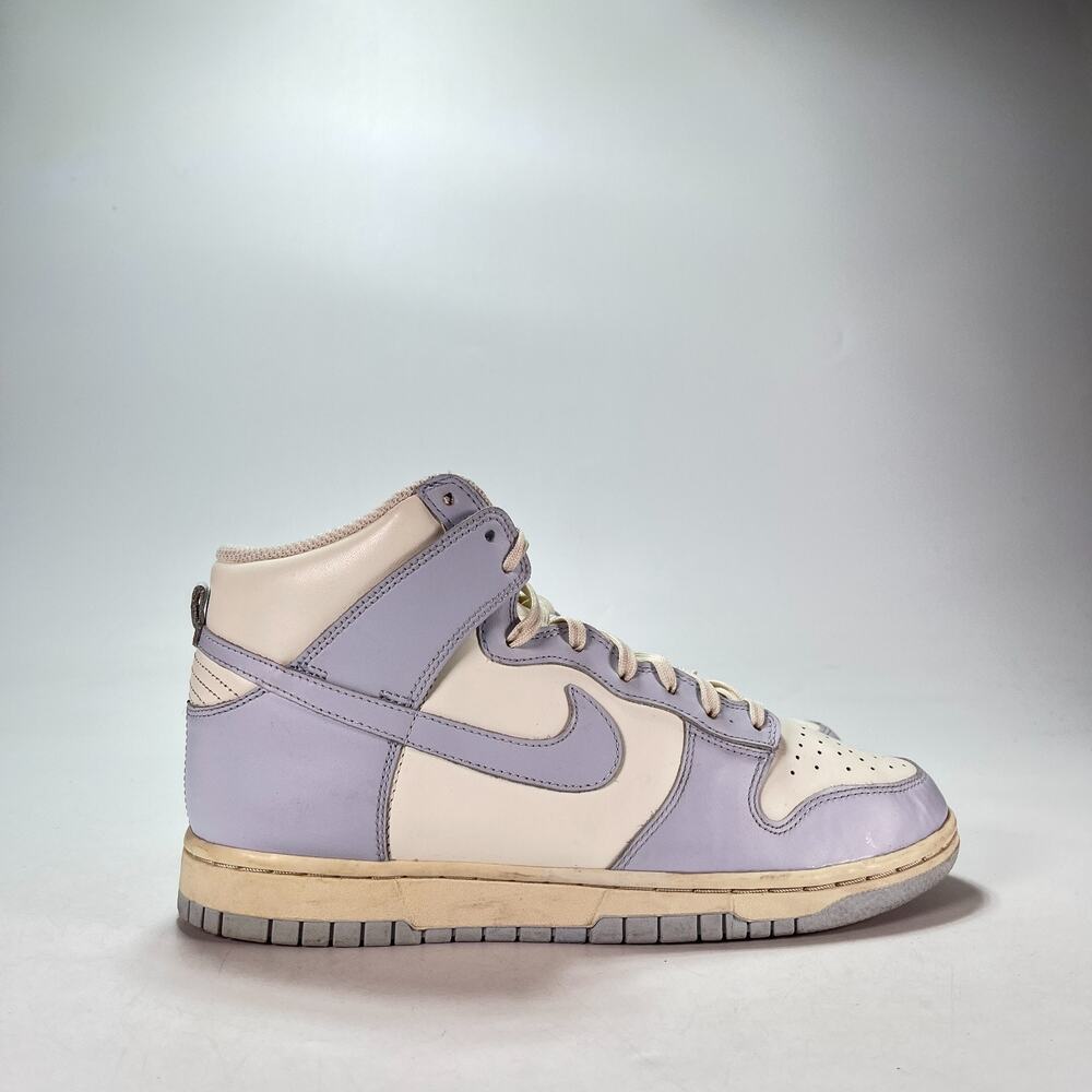 Nike Dunk High Sail Football Grey High Top Sneakers DD1869-102 Women's Size 9.5